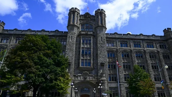 Read more about the article CRA Loses Court Case Over RRSP Withdrawals: A Win for First-Time Homebuyers Using the HBP| AiF News Bites