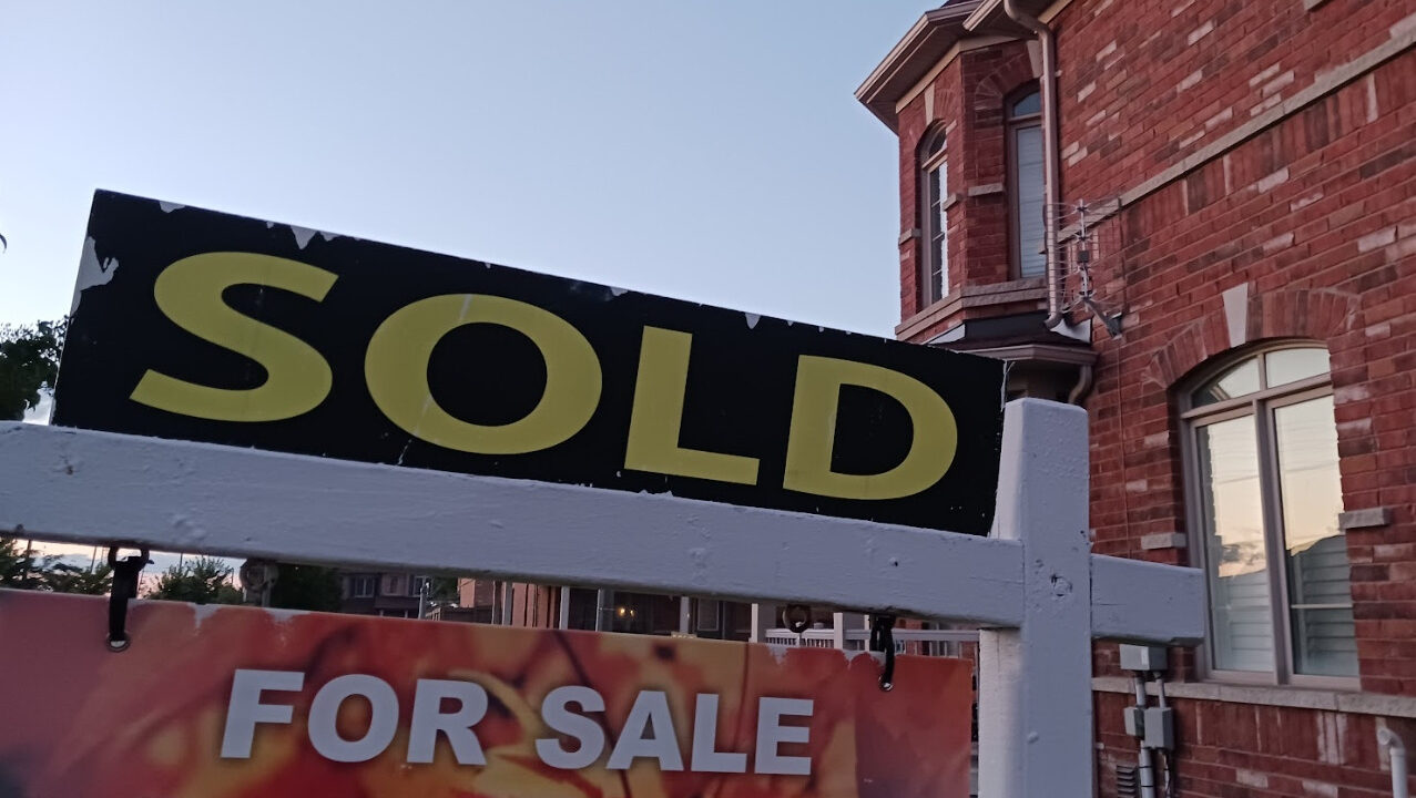 Ontario Real Estate Scandal: $10M Trust Missing, RECO Official Resigns Amid Industry Outrage