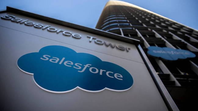 Read more about the article AI Reshapes Workforce: Salesforce Cuts 4,000 Jobs as Agentforce Takes Over | AiF News Bites