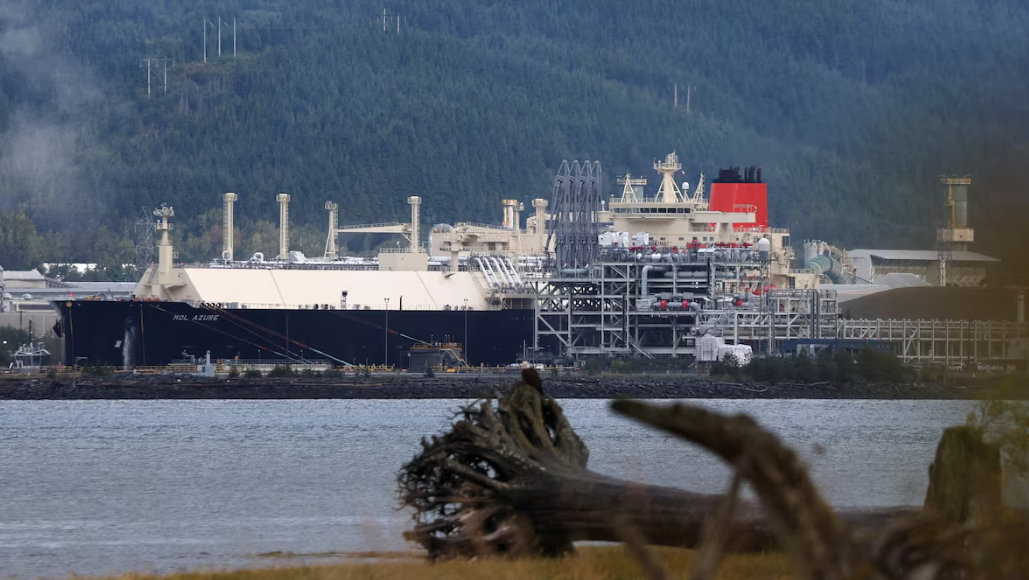 Read more about the article Canada Fast-Tracks Five Major Projects Under C-5 Act, Including LNG Canada Expansion | AiF News Bites