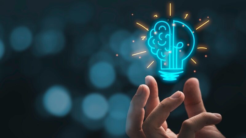 Fitch warns that fintech growth is reshaping the securities industry. Digital brokers and bank-affiliated firms stand to gain, while traditional domestic players risk losing market share amid AI and digital asset expansion.